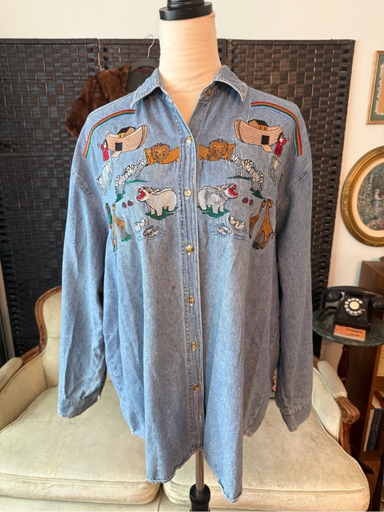Carolina Colours Tops - 🌈🦁 Vintage Carolina Colours Noah’s Ark Embroidered Denim Shirt XL